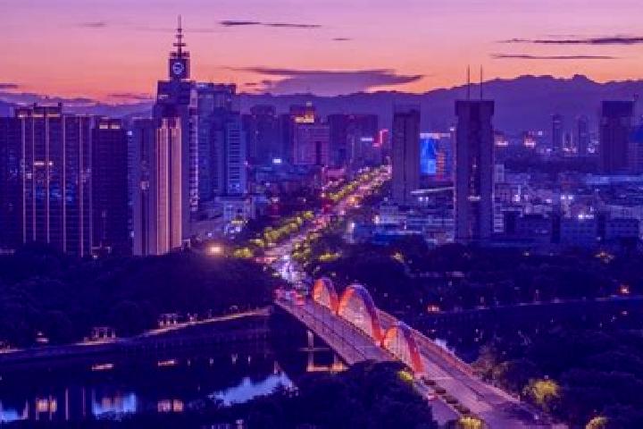 Alice, 25 — Escort in Yanchi, China