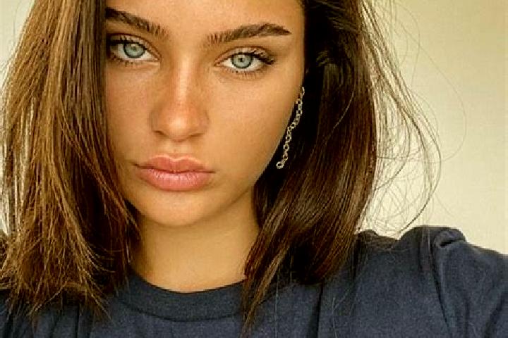 Alice, 26, a brunette blue-eyed middle eastern companion based in Straubing. Offering A-Level, Couples, Party Girl, Girlfriend Experience. Available for inca...