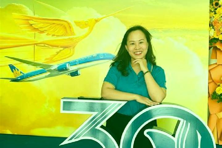 Alice, 26 — Escort in Chu Ty, Vietnam