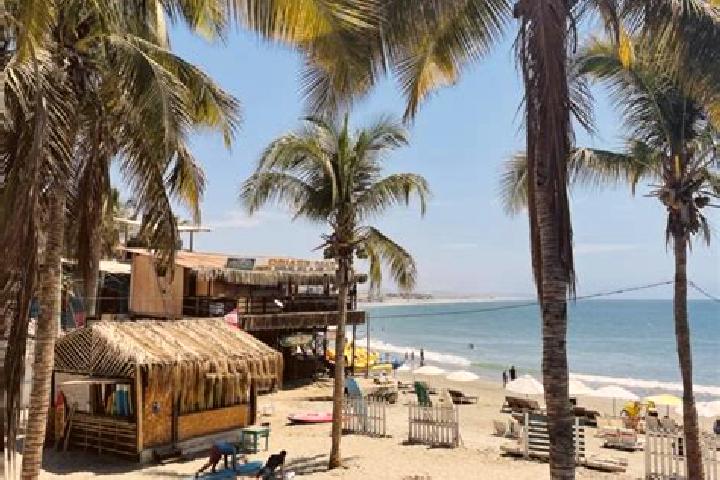 Alice, 26 — Escort in Mancora, Peru