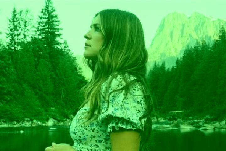 Alice, 26 — Escort in Meggen, Switzerland