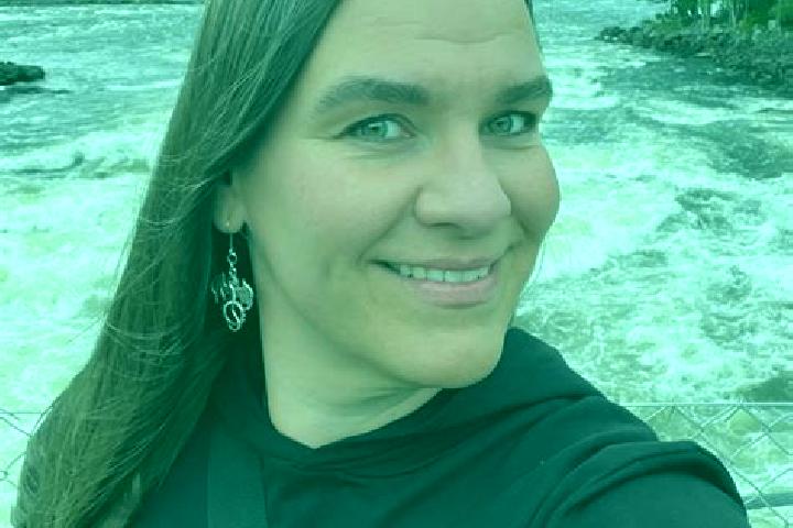 Alice, 26 — Escort in Roebaeck, Sweden