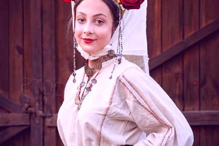 Alice, 26 — Escort in Yakimovo, Bulgaria