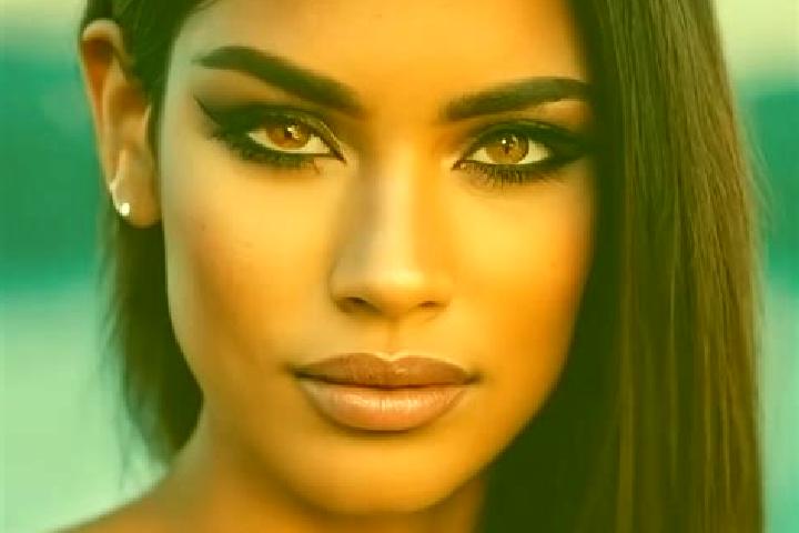 Alice, 27, a auburn amber-eyed latina companion based in Pewsum. Offering OWO, Dinner Date, Travel Companion, Duos, Couples. Available for incall and outcall...