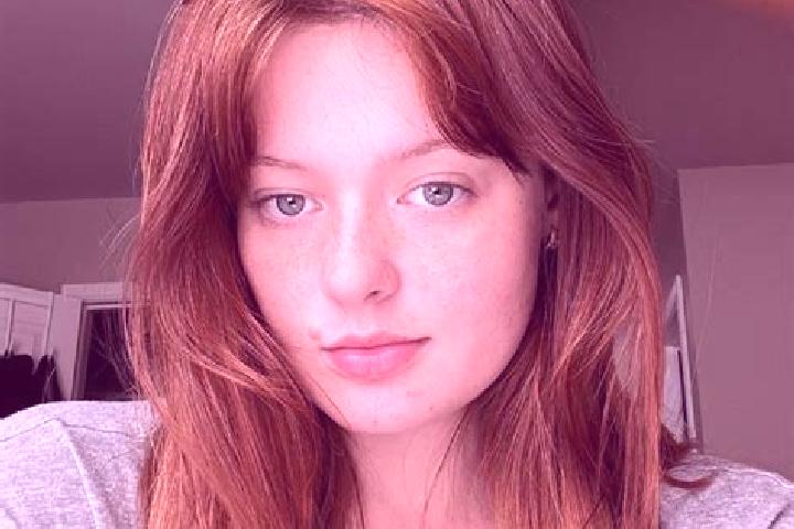 Alice, 27, a auburn blue-eyed caribbean companion based in Dumbrava Rosie. Offering Dinner Date, Striptease, Couples, CIM, Massage. Available for incall and ...
