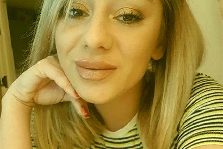 Alice, 27, a blonde brown-eyed caucasian companion based in Nardo. Offering Erotic Massage, BDSM, Tantra, 69, OWO. Available for incall and outcall, overnigh...