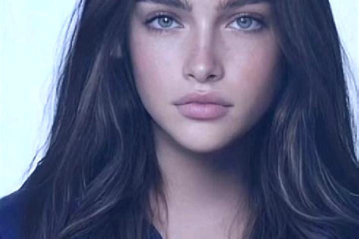 Alice, 27, a brunette blue-eyed european companion based in Castle Comfort. Offering Overnight, Massage, Tantra. Available for incall and outcall, day and ev...
