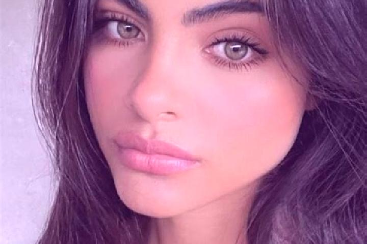 Alice, 27, a chestnut blue-eyed indian companion based in Pedro Escobedo. Offering A-Level, Fetish, BDSM, Overnight, Striptease. Available for incall and out...