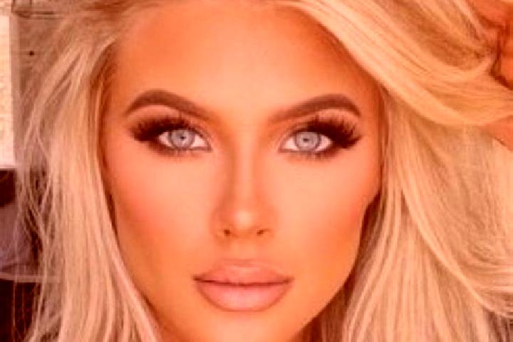Alice, 27, a platinum blonde green-eyed mixed companion based in Plover. Offering Girlfriend Experience, Overnight, Massage, A-Level, Dinner Date. Available ...