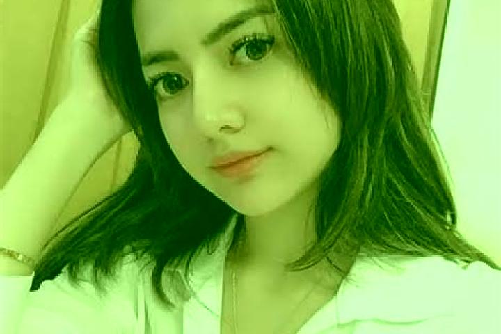 Alice, 27 — Escort in Bogenga, Indonesia