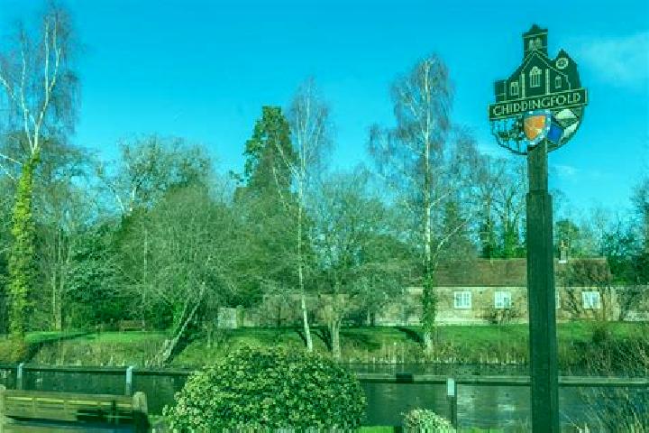 Alice, 27 — Escort in Chiddingfold, United Kingdom