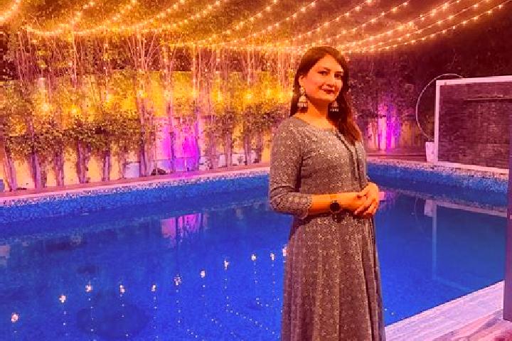 Alice, 27 — Escort in Naya Bazar, India