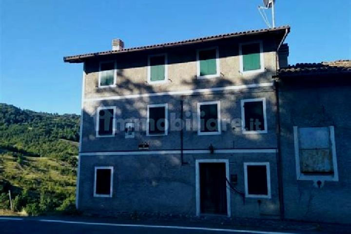 Alice, 27 — Escort in Prignano sulla Secchia, Italy