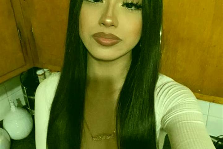 Alice, 28, a black grey-eyed latina companion based in Tutaza. Offering CIM, GFE, Dinner Date, BDSM, OWO. Available for incall and outcall, day and evening d...