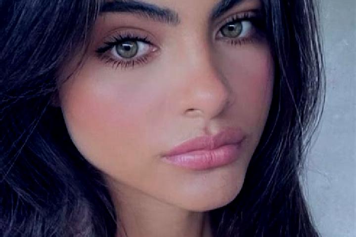 Alice, 28, a black hazel-eyed caucasian companion based in Yi-ngo. Offering Duos, Striptease, Roleplay. Available for incall and outcall, overnight bookings ...