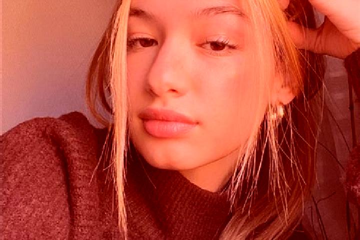 Alice, 28, a blonde brown-eyed ebony companion based in Mpungamhlophe. Offering Tantra, Travel Companion, OWO, Dinner Date. Available for incall and outcall,...