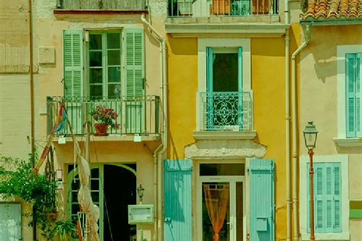 Alice, 28 — Escort in Saints, France