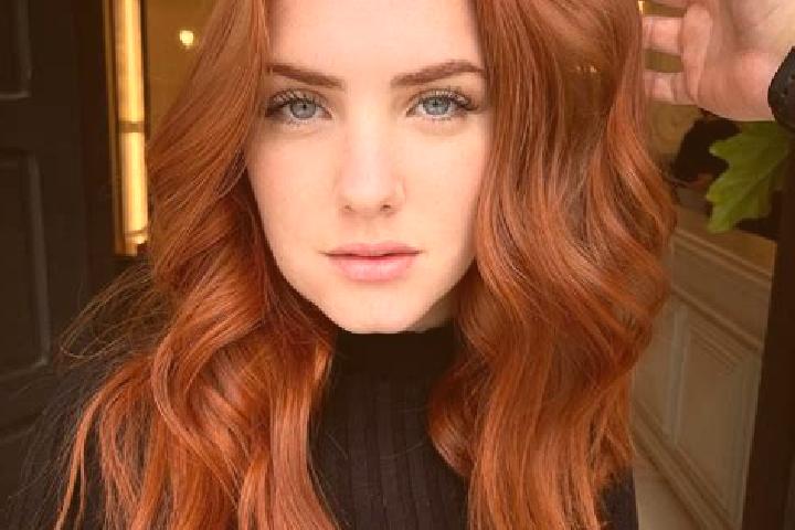Alice, 29, a auburn blue-eyed middle eastern companion based in Przytyk. Offering Massage, Erotic Massage. Available for incall and outcall, overnight bookin...