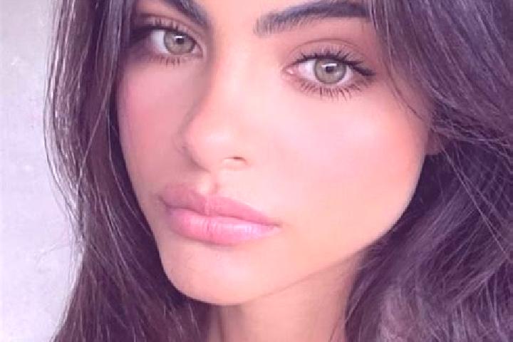 Alice, 29, a black hazel-eyed european companion based in Koshulyany. Offering 69, A-Level, Striptease. Available for incall and outcall, overnight bookings ...