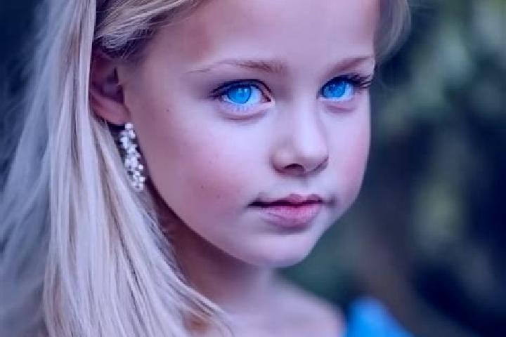 Alice, 29, a blonde blue-eyed mediterranean companion based in Biantouo. Offering Deep French Kissing, Overnight, 69, Erotic Massage. Available for incall an...