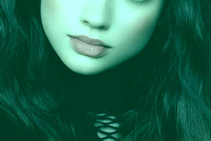 Alice, 29, a brunette blue-eyed middle eastern companion based in Solca. Offering Couples, Tantra, A-Level, Domination, Duos. Available for incall and outcal...
