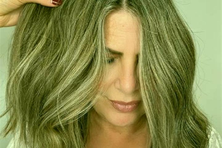 Alice, 29, a dark blonde grey-eyed indian companion based in Karvina. Offering 69, CIM, GFE. Available for incall and outcall, day and evening dates.