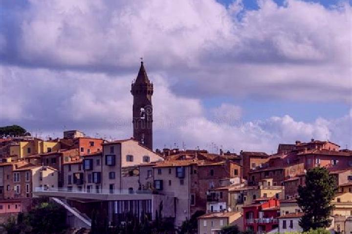 Alice, 29 — Escort in Peccioli, Italy