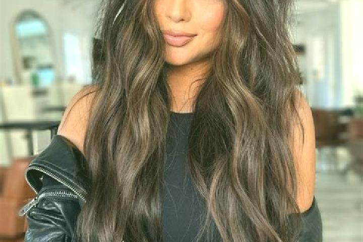 Alice, 30, a brunette dark-eyed ebony companion based in Dominion. Offering Tantra, CIM, Dinner Date. Available for incall and outcall, day and evening dates.