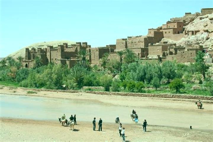 Alice, 30 — Escort in Ait Khallouf, Morocco