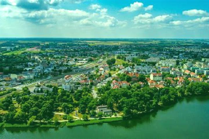 Alice, 30 — Escort in Hyskov, Czech Republic