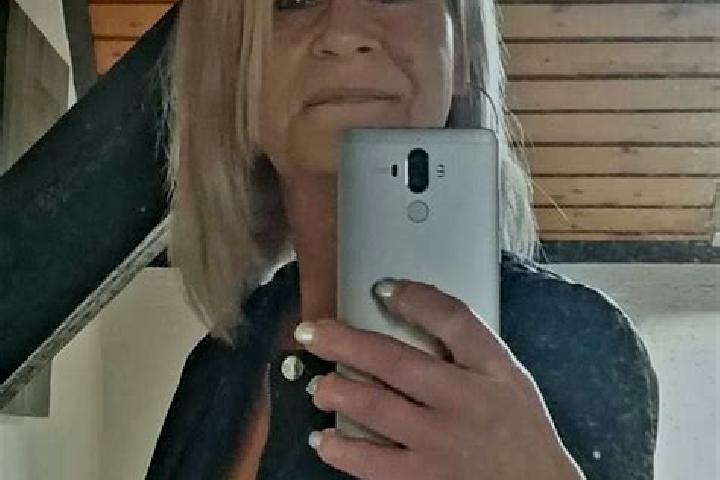 Alice, 30 — Escort in Mittenaar, Germany