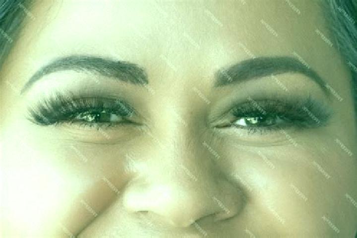 Alice, 31, a black green-eyed latina companion based in Bni Drar. Offering Fetish, Dinner Date, Girlfriend Experience, Striptease. Available for incall and o...