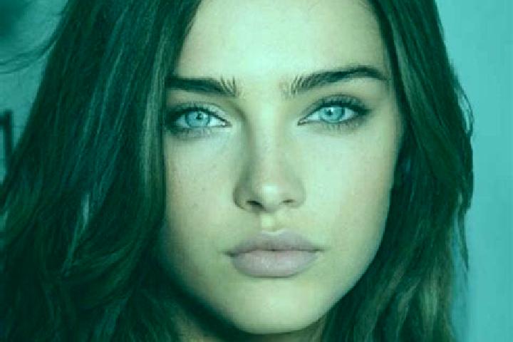 Alice, 31, a brunette blue-eyed middle eastern companion based in Zee Pin Wea. Offering Erotic Massage, Fetish, Couples, Prostate Massage. Available for inca...