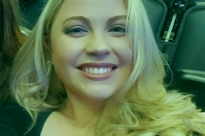 Alice, 31 — Escort in Fairport, United States