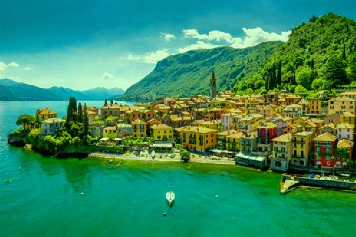 Alice, 31 — Escort in Griante, Italy