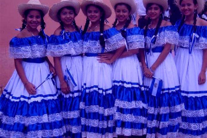 Alice, 31 — Escort in Sesori, El Salvador