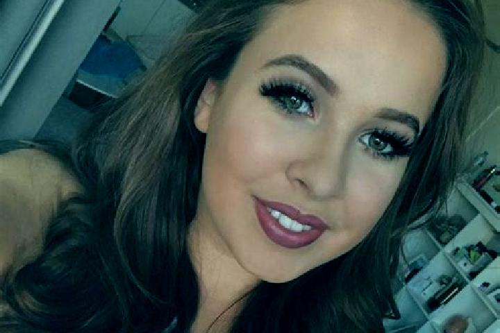 Alice, 32, a auburn grey-eyed middle eastern companion based in Xubao. Offering Travel Companion, Dinner Date, Erotic Massage. Available for incall and outca...