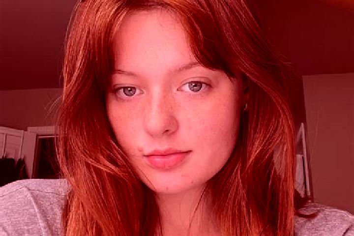 Alice, 32, a red brown-eyed caucasian companion based in Montague. Offering A-Level, Girlfriend Experience, GFE. Available for incall and outcall, day and ev...