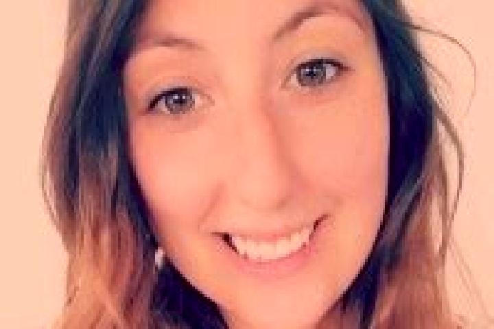 Alice, 32 — Escort in La Houssiere, France