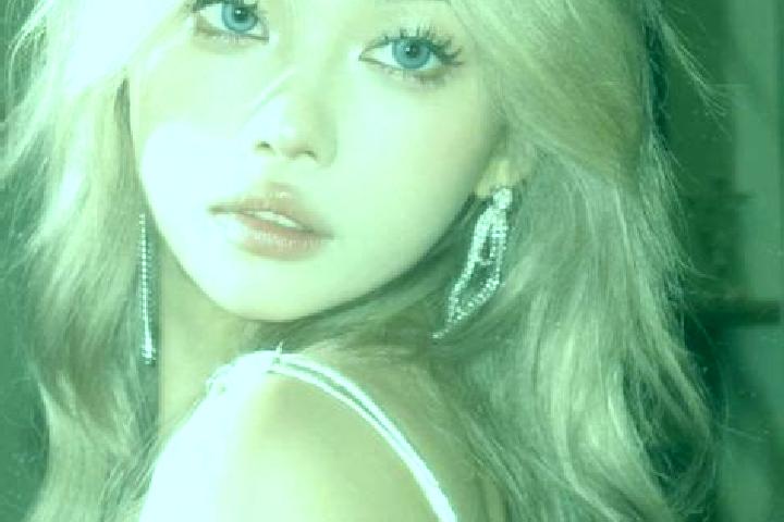 Alice, 33, a blonde grey-eyed asian companion based in Irrsdorf. Offering Striptease, Domination, 69, Roleplay. Available for incall and outcall, day and eve...