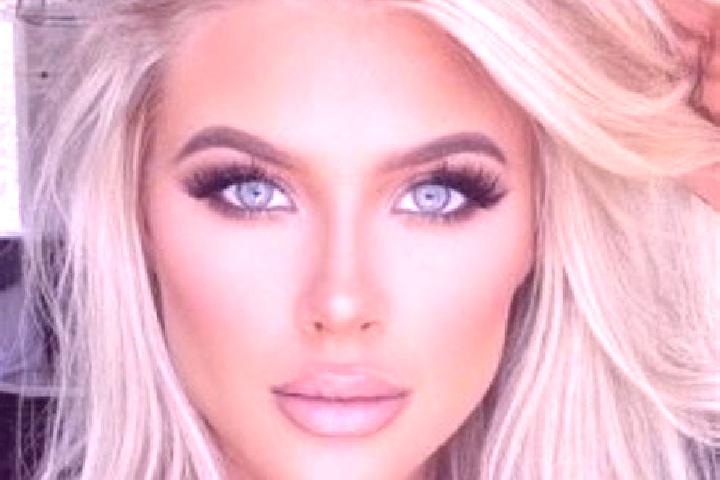 Alice, 33, a platinum blonde hazel-eyed middle eastern companion based in Yaocun. Offering Domination, OWO, Erotic Massage, Duos. Available for incall and ou...