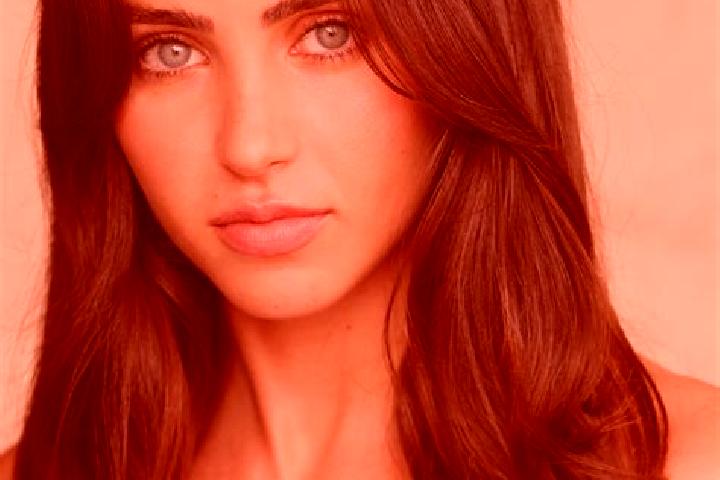 Alice, 33, a red brown-eyed ebony companion based in Sanshan. Offering Massage, OWO, CIM, Party Girl. Available for incall and outcall, day and evening dates.