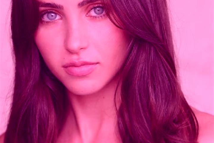 Alice, 33, a red dark-eyed caucasian companion based in Biton. Offering Prostate Massage, Fetish, Duos. Available for incall and outcall, overnight bookings ...