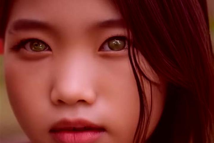 Alice, 33, a red green-eyed asian companion based in Peimei. Offering Fetish, A-Level, Duos. Available for incall and outcall, day and evening dates.