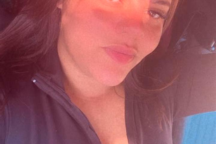 Alice, 33 — Escort in Hatalia, Bangladesh