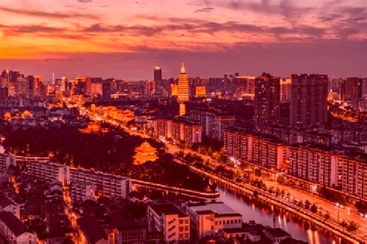 Alice, 33 — Escort in Hongzhou, China