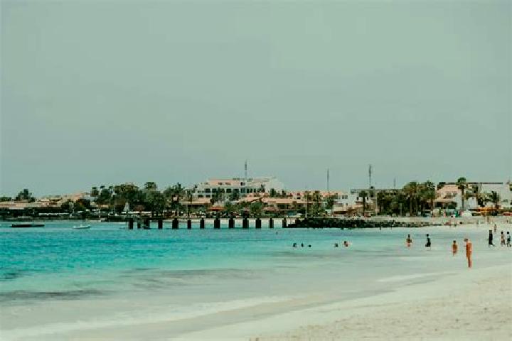 Alice, 33 — Escort in Salineiro, Cape Verde