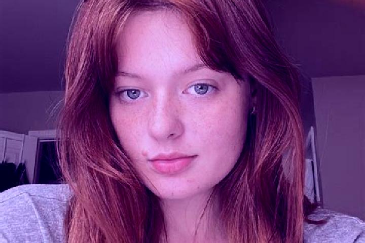Alice, 34, a auburn blue-eyed indian companion based in Beacon Hill. Offering Girlfriend Experience, BDSM, Massage. Available for incall and outcall, day and...