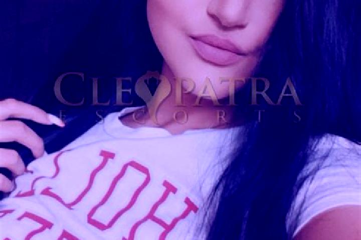 Alice, 34, a black brown-eyed asian companion based in Butajira. Offering Striptease, Tantra, Dinner Date. Available for incall and outcall, overnight bookin...