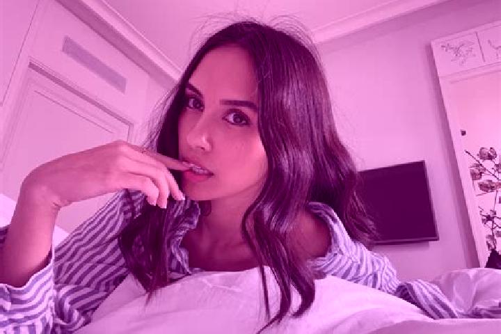 Alice, 34, a brunette dark-eyed slavic companion based in Bar Aftab-e Milas. Offering OWO, Travel Companion, Girlfriend Experience, Couples. Available for in...